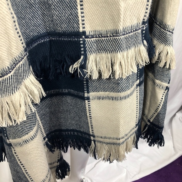 Sleeveless Plaid Hem Tassel Drape Open Front Cardigan Vest - Picture 5 of 8